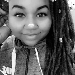 Meet your Posher, Inika